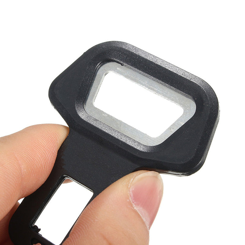 Car seat belt buckle clip